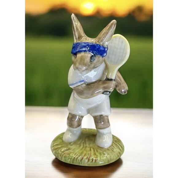 Royal Doulton "Ace Bunnykins" Porcelain Rabbit Tennis Player Figurine 1985 UK - Picture 1 of 9